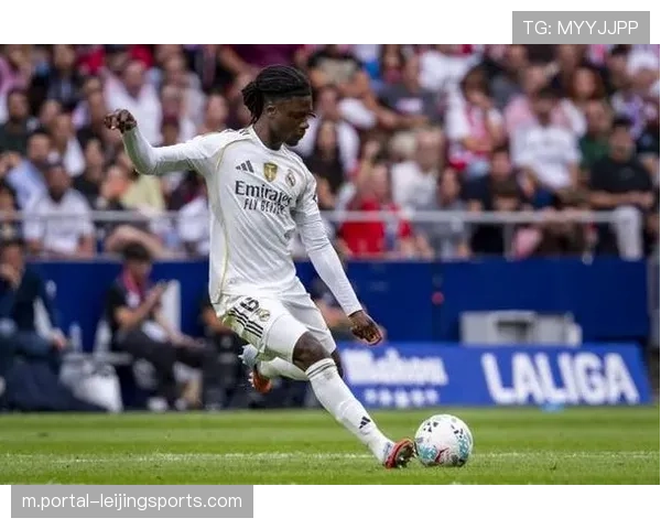 皇马右边锋主力之争升温，布拉欣-迪亚斯与马斯坦托诺激烈竞争